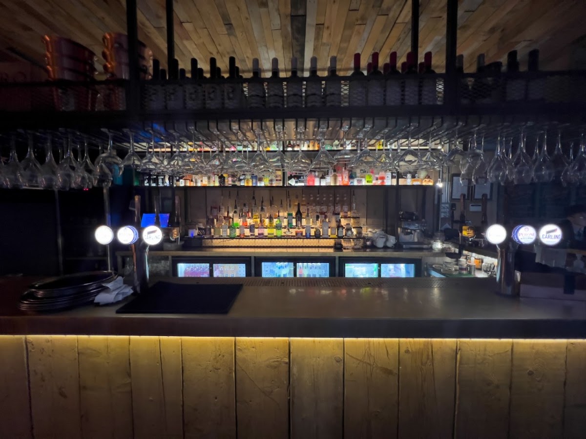 Ice & Slice At The Kiln